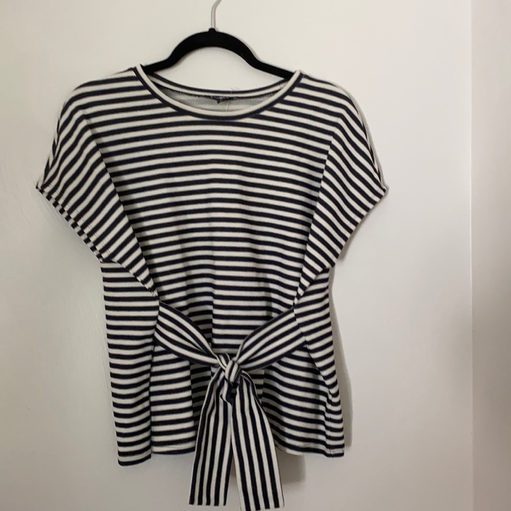 Express/ Sweater.
